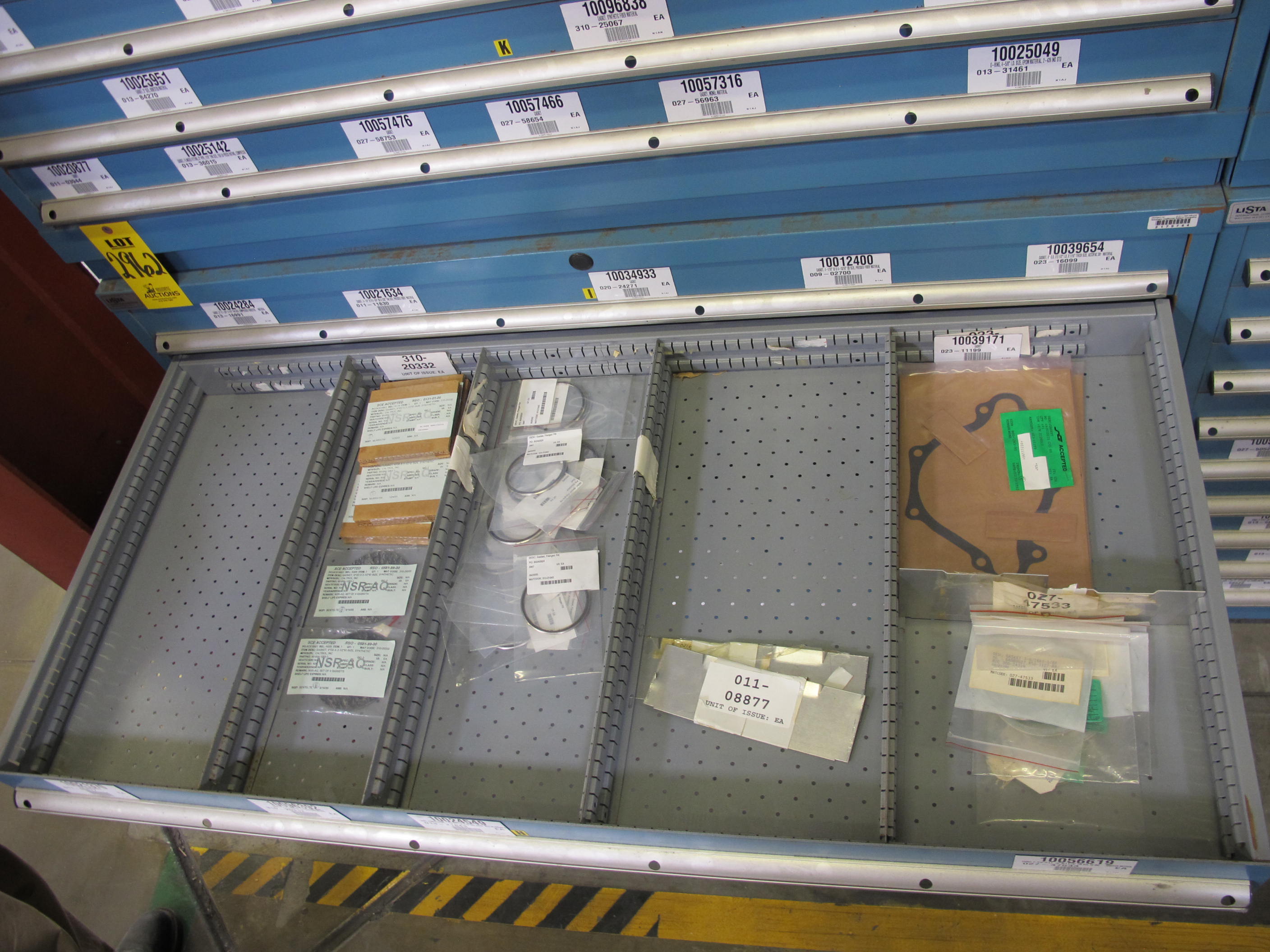 LISTA HEAVY DUTY 9-DRAWER PARTS CABINET W/ CONTENTS (W-50) LOADING & HANDLING FEE $25-